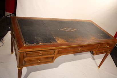 Flat desk with box built in oak and resinous...