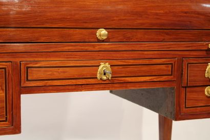 Cylinder desk with step, in rosewood veneer...