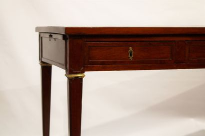 Mahogany and mahogany veneer flat desk with...
