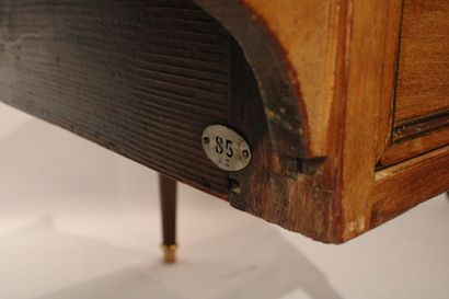 Flat desk with box built in oak and resinous...