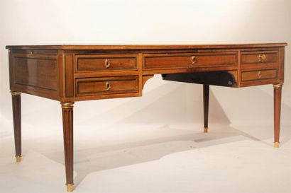 Flat desk with box built in oak and resinous...