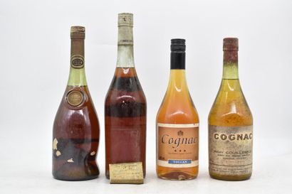 Assortiment de 4 bouteilles de spiritueux...