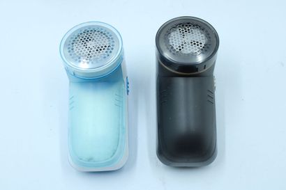 Lot de deux rasoirs Philips Rasoir Anti-Bouloche/Anti-Peluche...