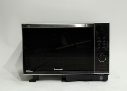 Four à micro-ondes - Panasonic NN-DS596MEPG...