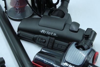 Aspirateur - Force pratique RBT 2759 avec...