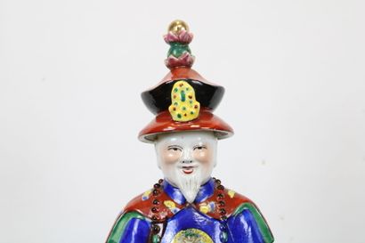 CHINE. 
Mandarin assis, statue en porcelaine...