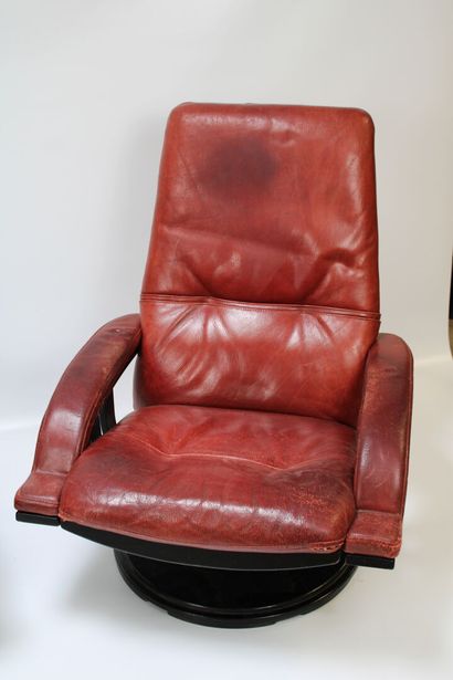 ORIGINAL NELO SWEDEN.
Pair of burgundy leather...