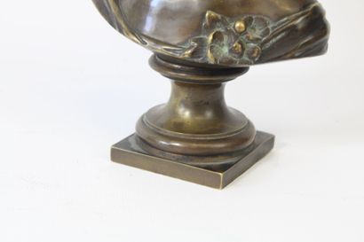 CLODION (1738-1814). Based on.
Female bust...