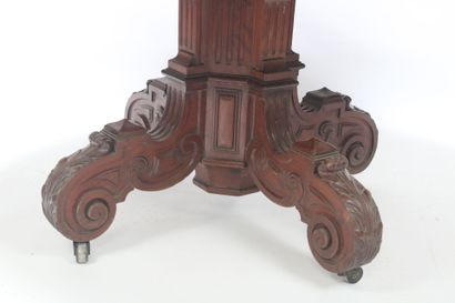 Large mottled mahogany pedestal table with...