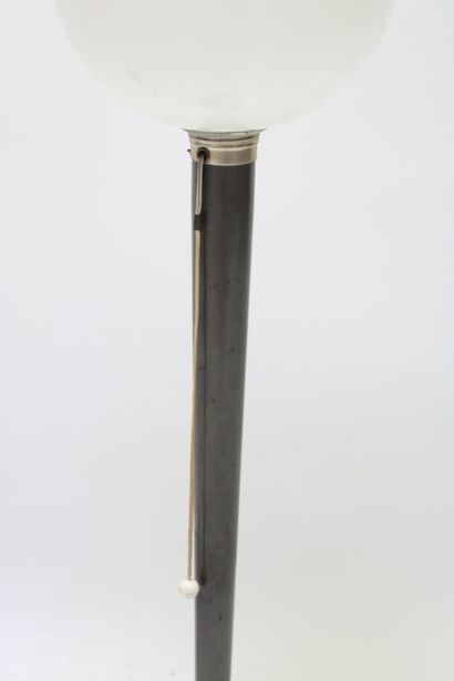Mazda lamp with metal base and opaline tulip....