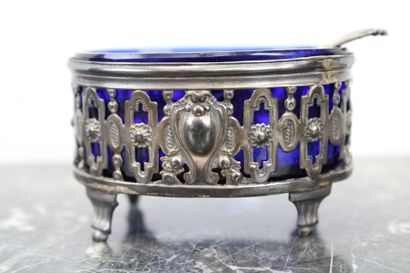 Pair of salt cellars with silver mount hallmarked...