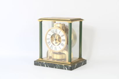 JAEGER-LE-COULTRE.
Vendôme atmos perpetual-movement...