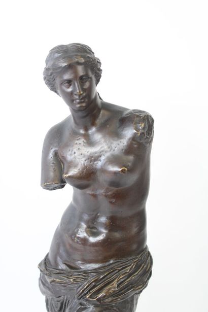 Ron Liod SAUVAGE (19th-20th century).
Venus...