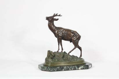 Clovis MASSON (1887-1913).
Deer, patinated...