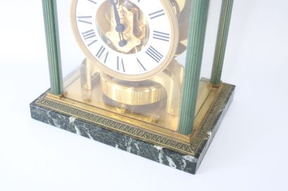 JAEGER-LE-COULTRE.
Vendôme atmos perpetual-movement...