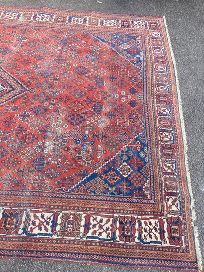 Large, ancient Djochagan. Iran. Circa 1940/50
Dimensions...