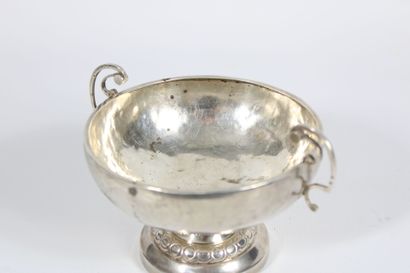 Wedding cup in minerva silver.
Dimensions:...