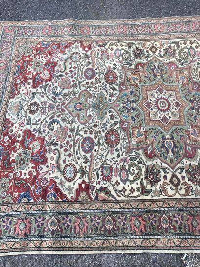 Cesaree. Turkey. Circa 1975.
Dimensions :...