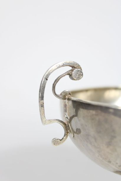 Wedding cup in minerva silver.
Dimensions:...