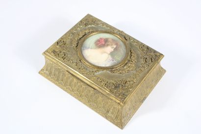 Chased bronze jewelry box decorated with...