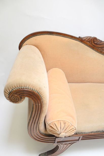 Sofa bench in mahogany wood decorated with...