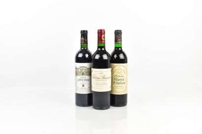 Réunion de 3 bouteilles de SAINT-JULIEN :
-...