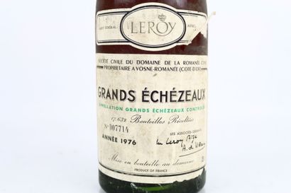 1 bouteille de GRANDS-ECHEZEAUX 1976 du Domaine...