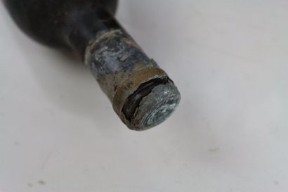 12 bouteilles de POMEROL de 1971 du Château...