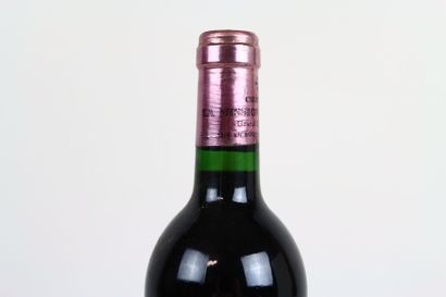 1 bouteille de GRAVES 1982 du Château LA...