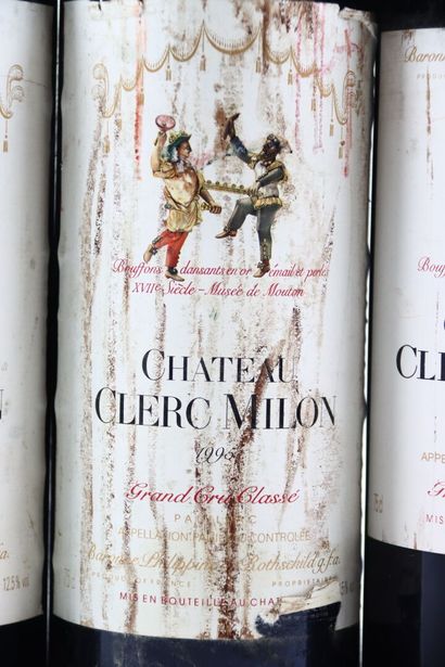 Réunion de 3 bouteilles de PAUILLAC du Château...