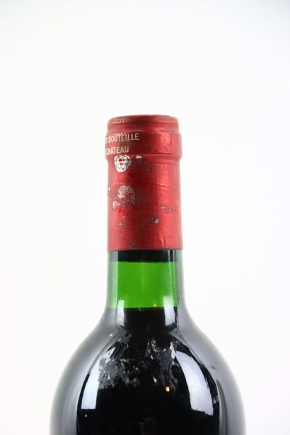 1 bouteille de POMEROL 1987 du Château PETRUS....