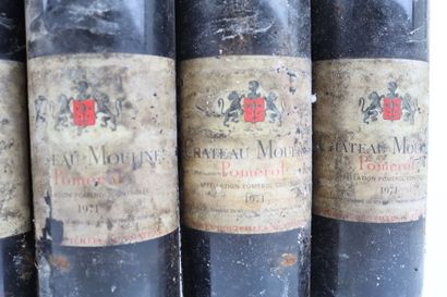 6 bouteilles de POMEROL de 1971 du Château...