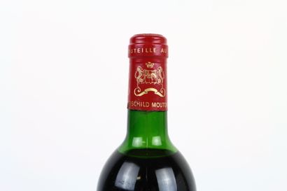 1 bouteille de PAUILLAC 1989 Château Mouton...