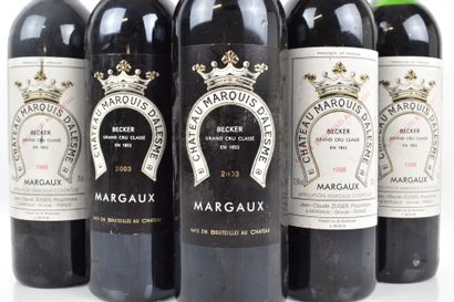 Réunion de 5 bouteilles de MARGAUX du Château...