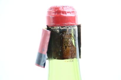 1 bouteille de RICHEBOURG 1970 du domaine...