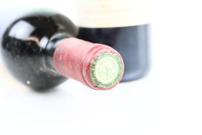1 bouteille de PAUILLAC 1984 du Château MOUTON...