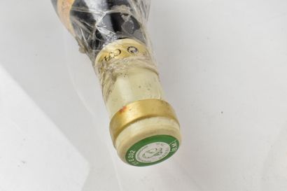 Réunion de 4 bouteilles de CORTON Grand Cru...