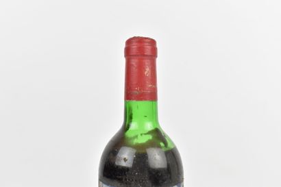 1 bouteille de PAUILLAC 1976 du Château MOUTON...