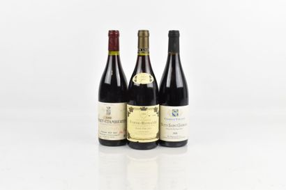 Réunion de 3 bouteilles de la Côte de Nuits...