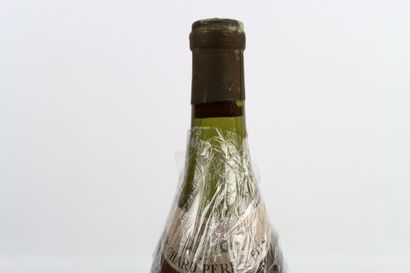1 bouteille de CORTON Blanc 1950 du Domaine...