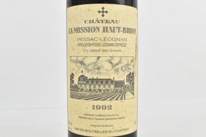 1 bouteille de PESSAC-LEOGNAN 1992 du Château...