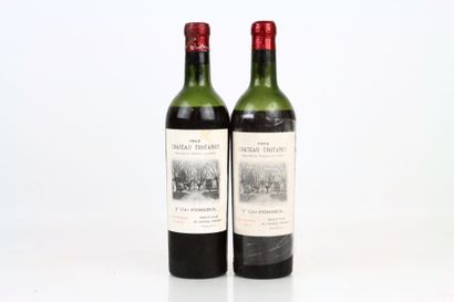 2 bouteilles de POMEROL 1943 du Château TROTANOY...