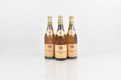 Réunion de 3 bouteilles de CORTON-CHARLEMAGNE...