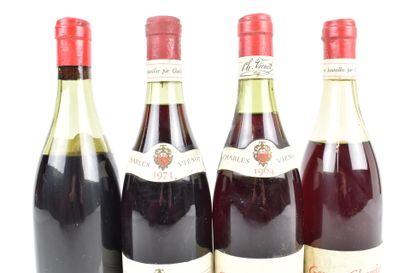 Réunion de 4 bouteilles de Bourgogne de CHARLES...