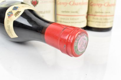Réunion de 4 bouteilles de Bourgogne de CHARLES...