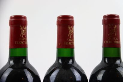Réunion de 3 bouteilles de PAUILLAC du Château...
