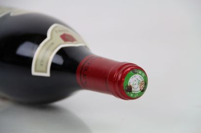 1 bouteille de CORTON Grand Cru Clos des...