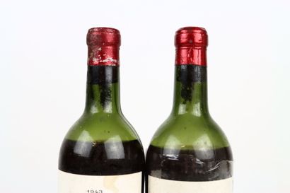 2 bouteilles de POMEROL 1943 du Château TROTANOY...