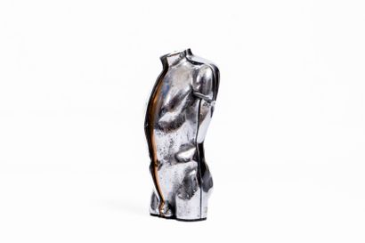 BERTHET (1942).
Male torso, bronze. Signed...