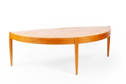 Johannes ANDERSEN (1903-1997). 
Table basse...